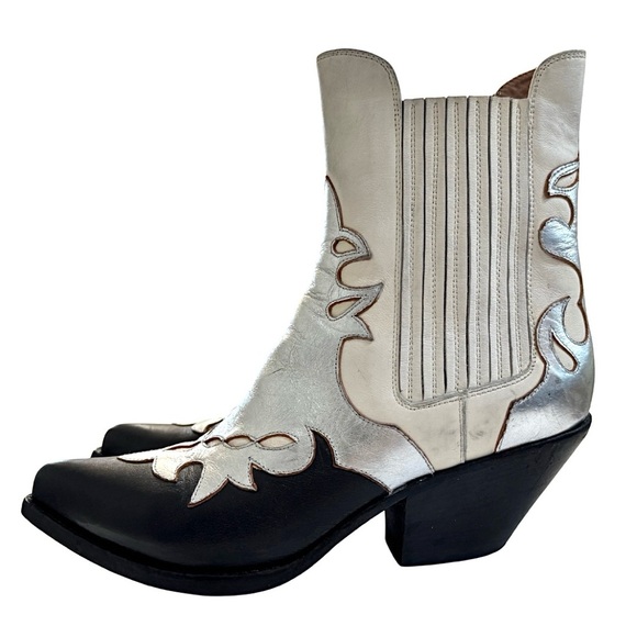 Buttero Women’s 9.5 Texan Ankle Boots Western Panels Distressed Black White - Picture 12 of 13